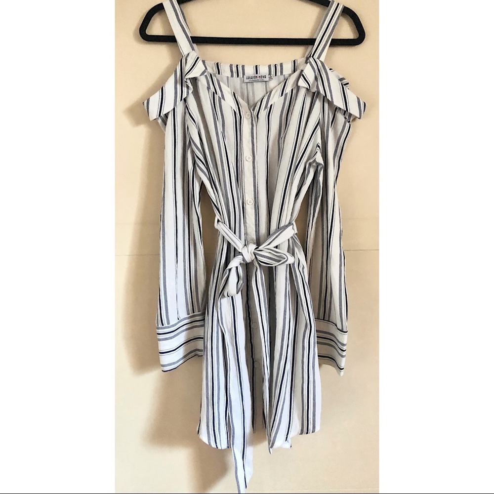 Off the Shoulder Stripped Dress